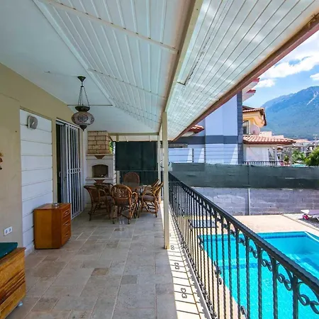 Palm Tree Villa